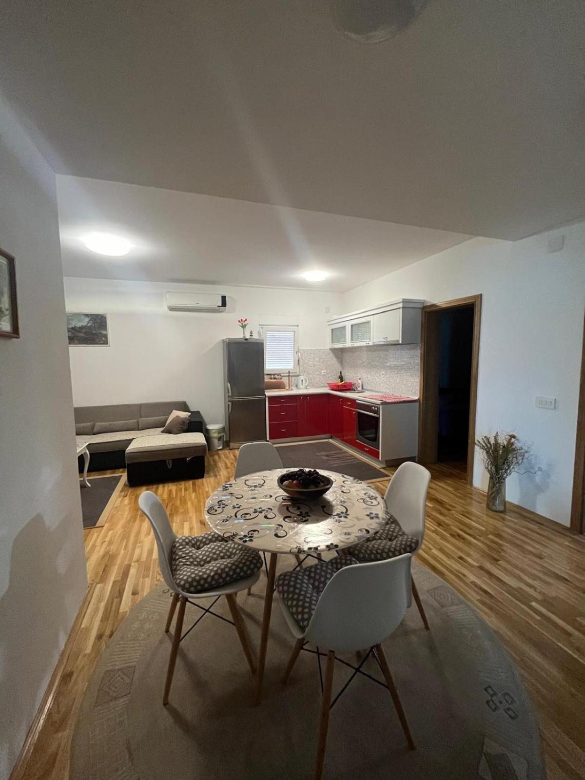 Apartmani Markic ネウム エクステリア 写真