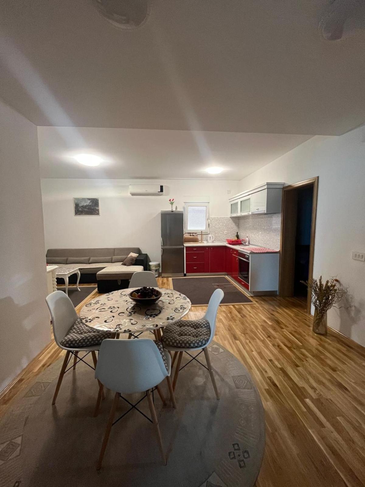 Apartmani Markic ネウム エクステリア 写真