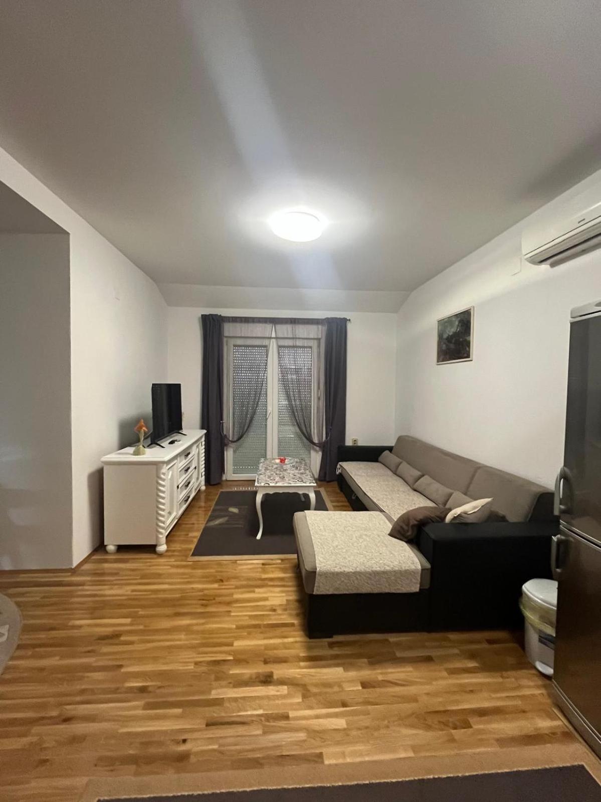 Apartmani Markic ネウム エクステリア 写真
