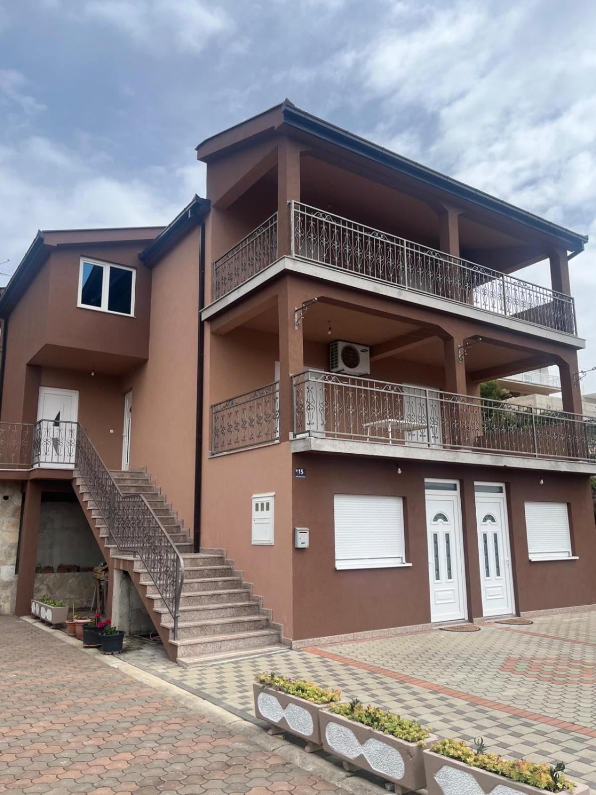 Apartmani Markic ネウム エクステリア 写真